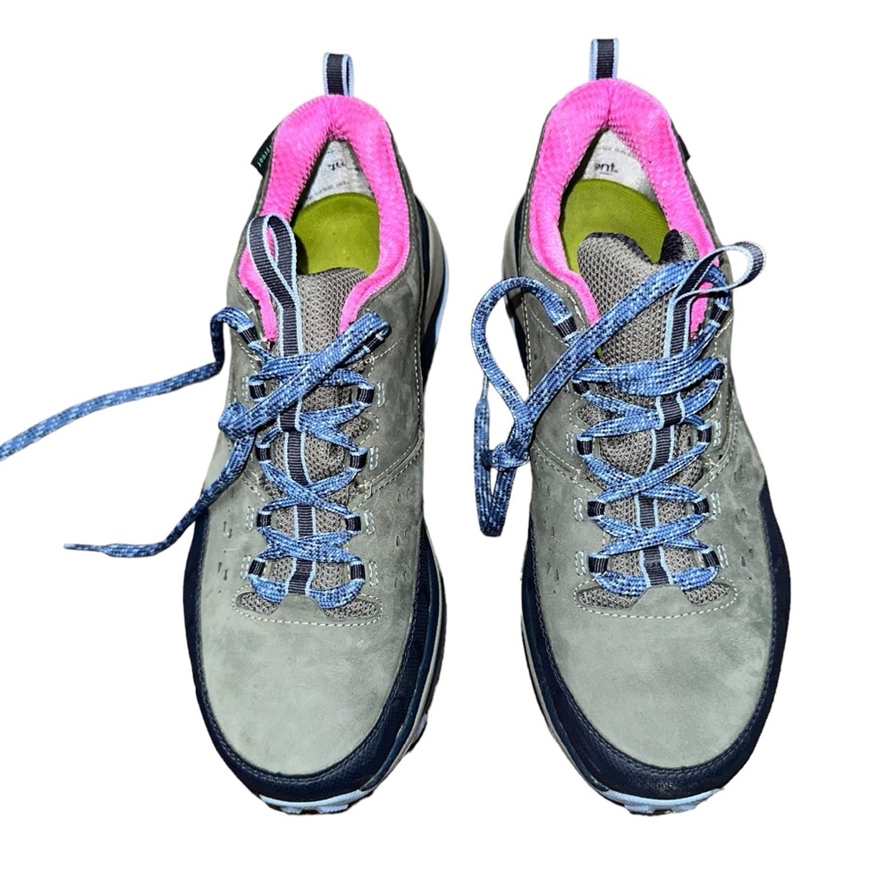 Women’s HOKA ONE ONE TOR SUMMIT Size 10.5